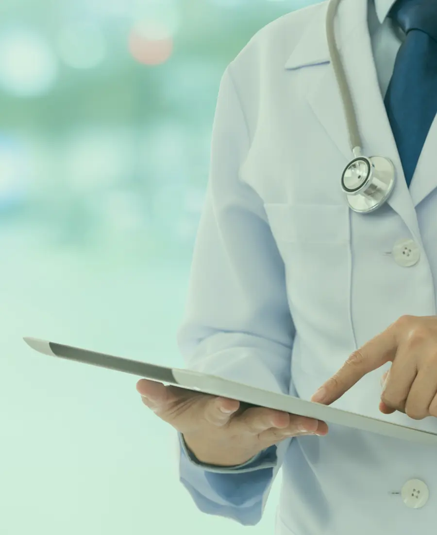 Tim digital healthcare bekerja dengan strategi dan data